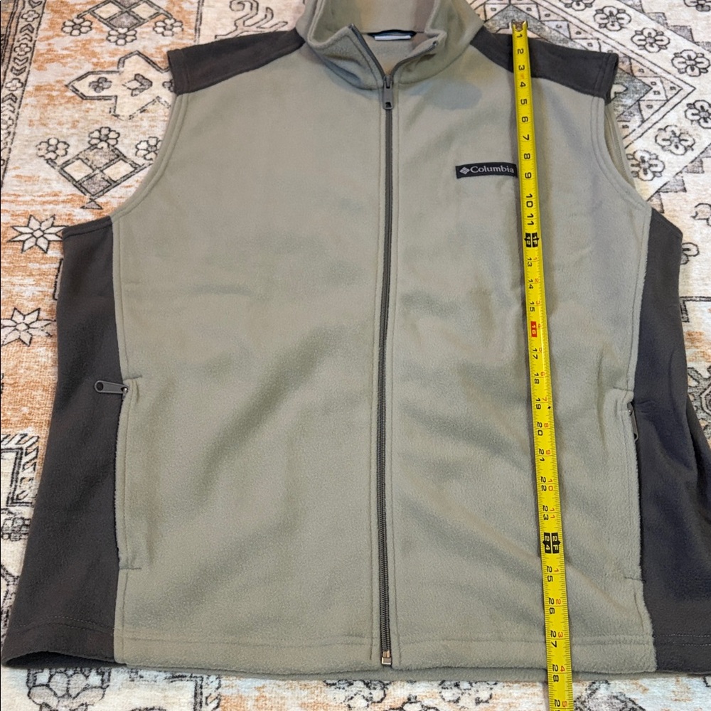 COLUMBIA L Steens Mountain Vest in tusk buffalo - Picture 4 of 7